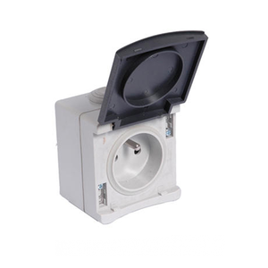 PRISE 2P+T ETANCHE IP55 CYKLONE ANTHRACITE  730420