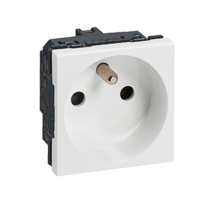 PRISE 2P+T MOSAIC 99640 CADELEC